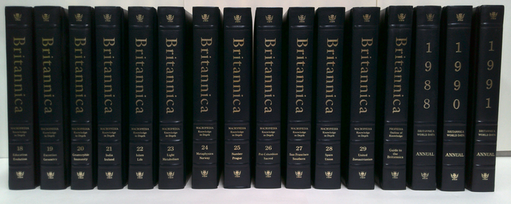 Complete set of Encyclopaedia Britannica 15th Edition