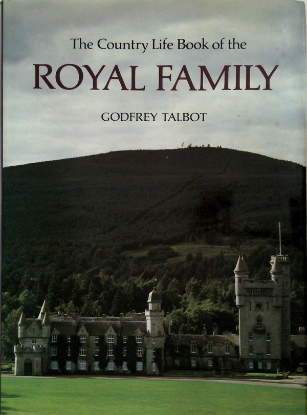 The Country Life Book Of The Royal Family