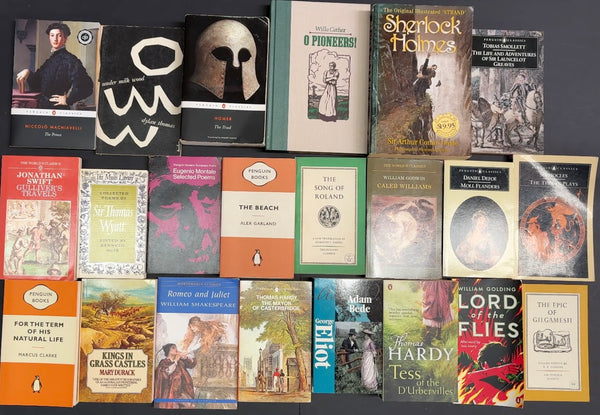 Secondhand Classics Bargain Book Box SP2064