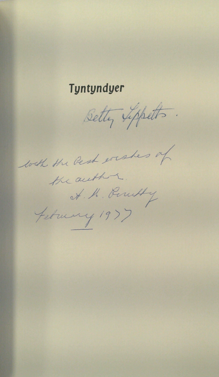 Tyntyndyer: A Pioneering Homestead And Its Families (SIGNED)