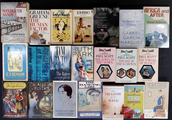 Secondhand Classics Bargain Book Box DSH782