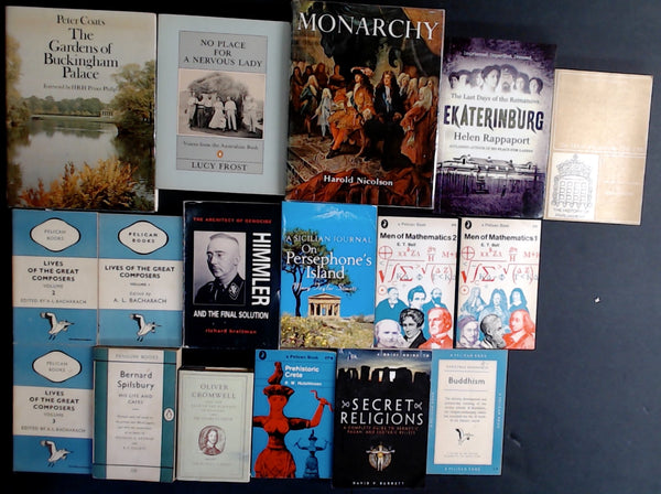 Secondhand Eclectic Discoveries Bargain Book Box DSH822
