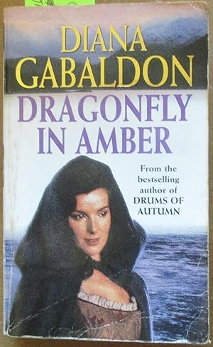 Dragonfly In Amber: (Outlander 2)