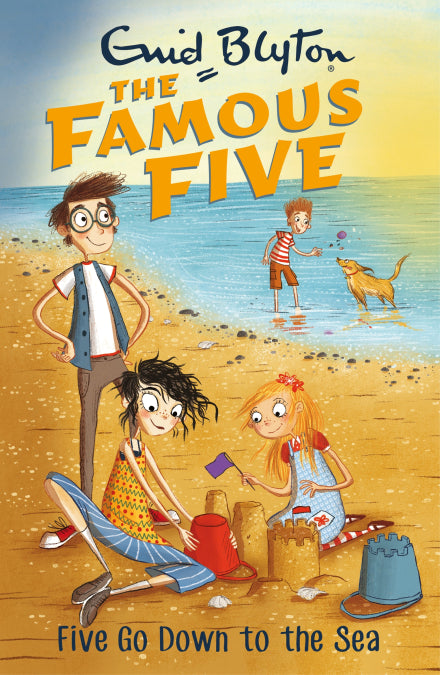 Famous Five Five Go Down To The Sea Book 12